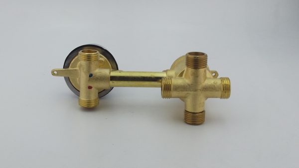 смеситель душевых кабин